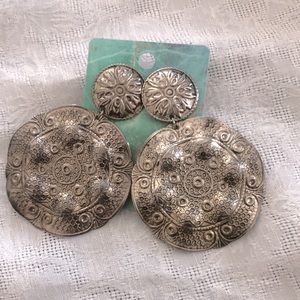 Boho Vintage Silver Tone Metal  Hammered Earrings